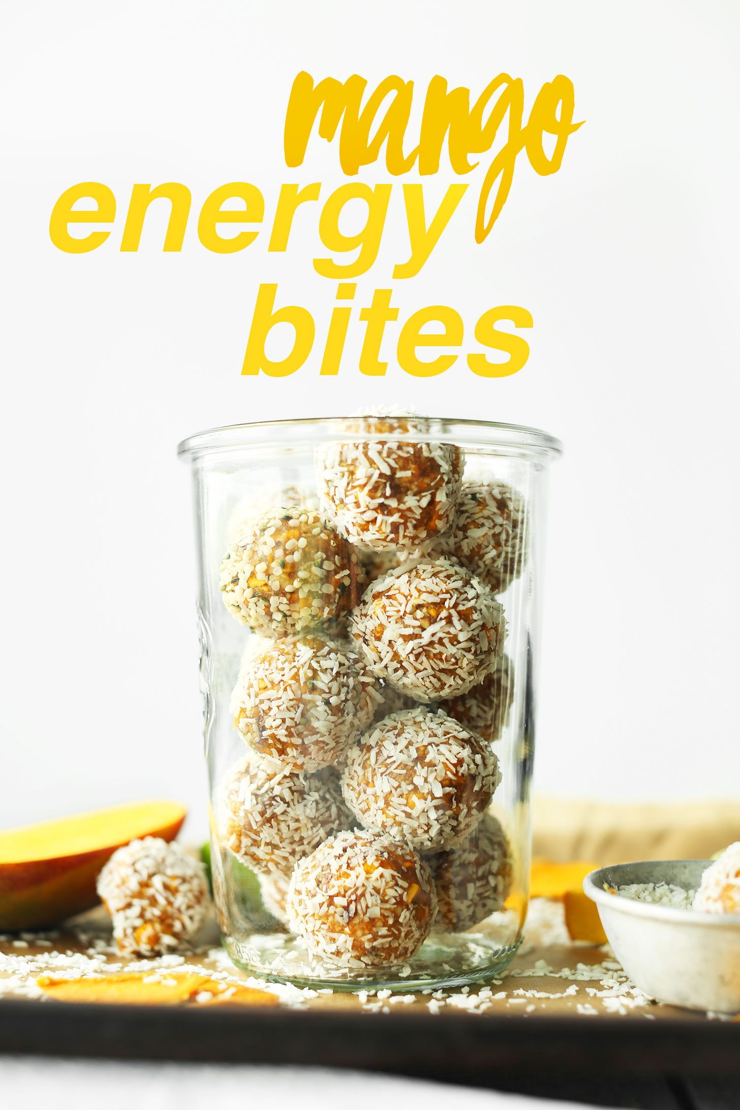 EASY Mango Energy Bites with 6 ingredients, naturally sweetened, full of healthy ingredients! #vegan #glutenfree #mango #recipe #minimalistbaker